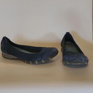 Skechers memory foam